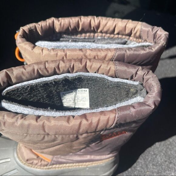Sorel Winter Boots  - Picture 2 of 5